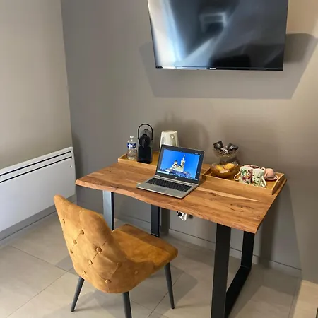 Chateau Gombert Guest house Marseille